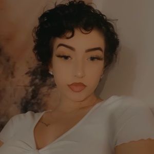 Meet your Posher, Lily